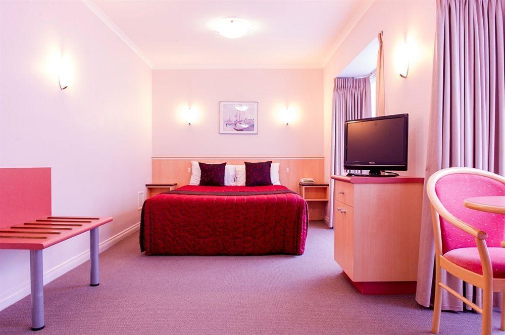 The Waverley International Hotel Ґлен-Вейверлі Екстер'єр фото